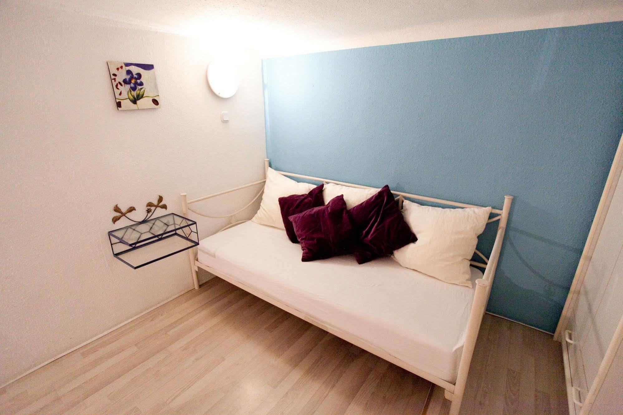 Budapest Easy Flat Opera Exterior photo